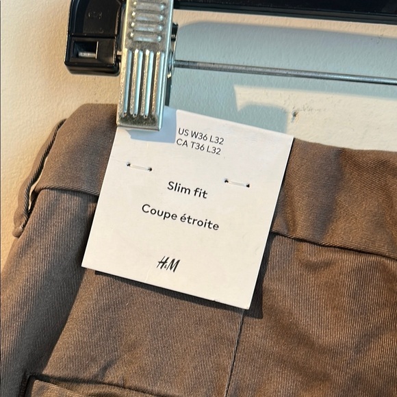 H&M Slim Fit Men's Pants - Picture 3 of 4